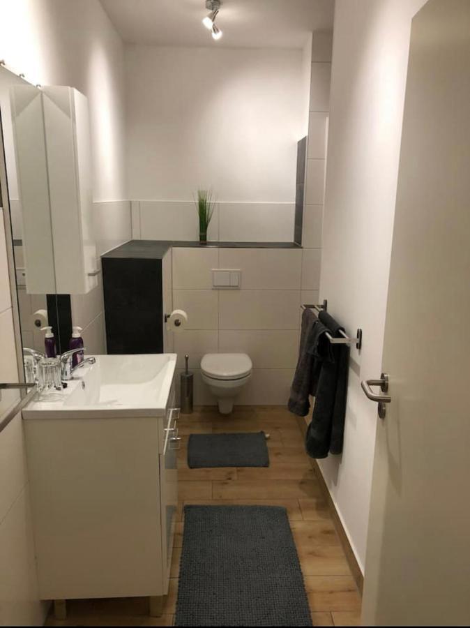 רוסטוק Ferienwohnung Zwergmoewe מראה חיצוני תמונה